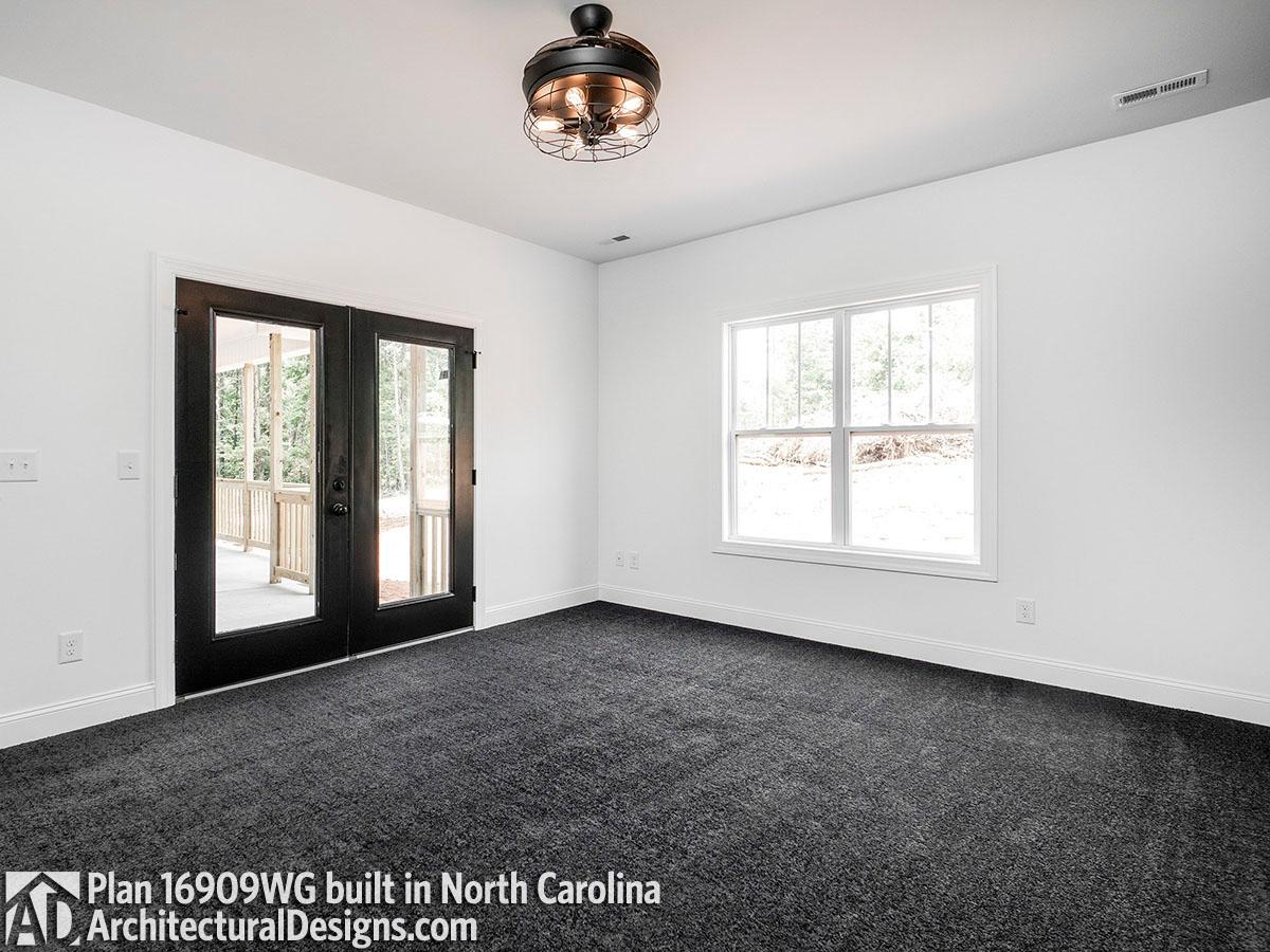 Client Photo id:  378718