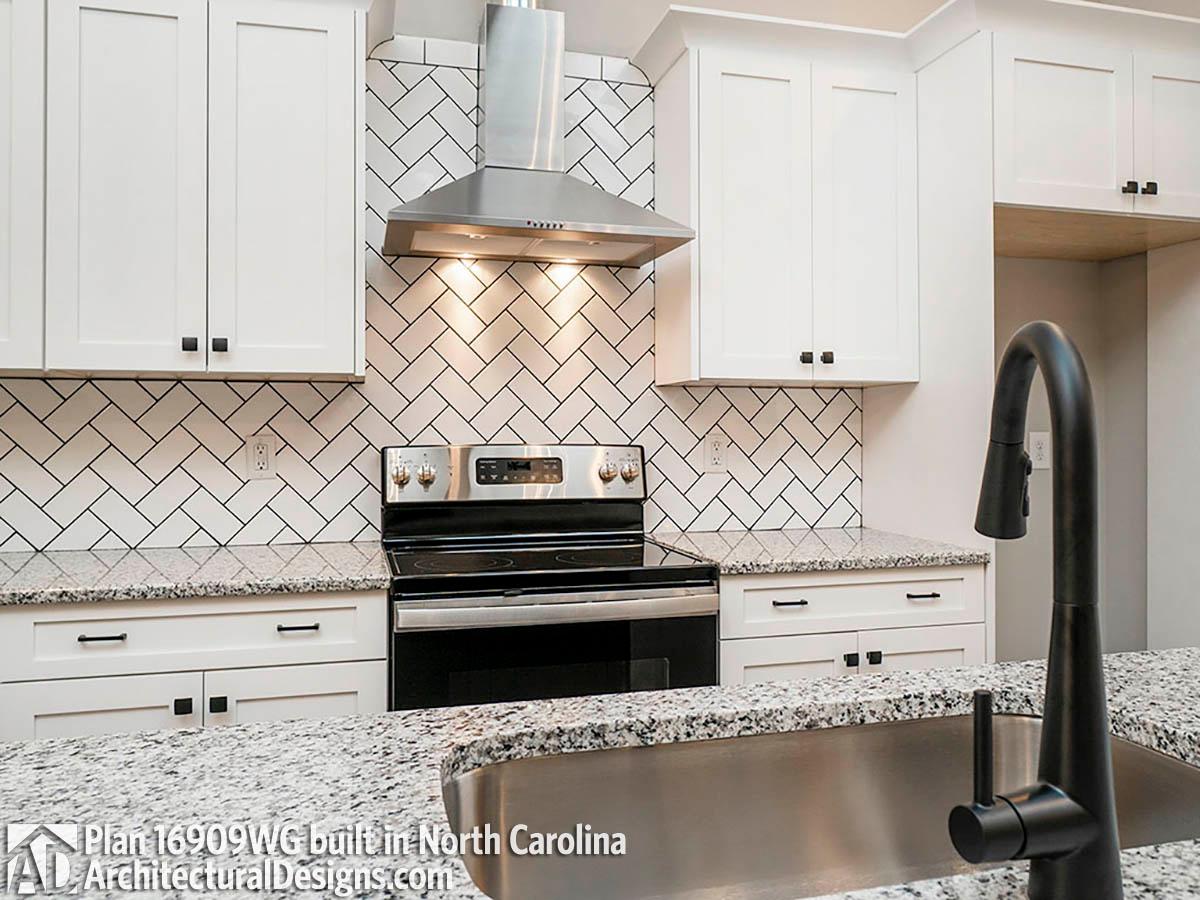 Client Photo id:  366096