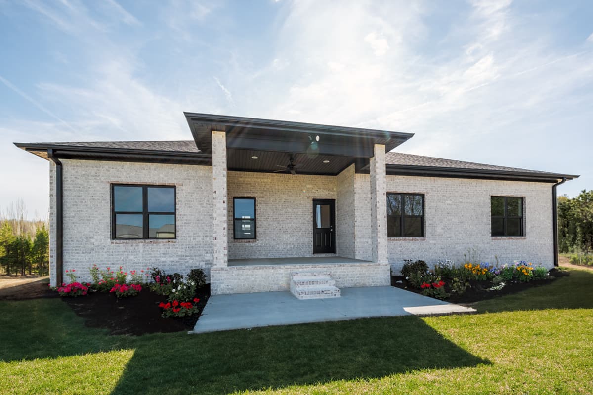 Plan 70626MK: One-Story Modern Prairie-Style House Plan - 1649 Sq Ft - Image #6 - Contemporary, Mid Century Modern, Prairie, Ranch