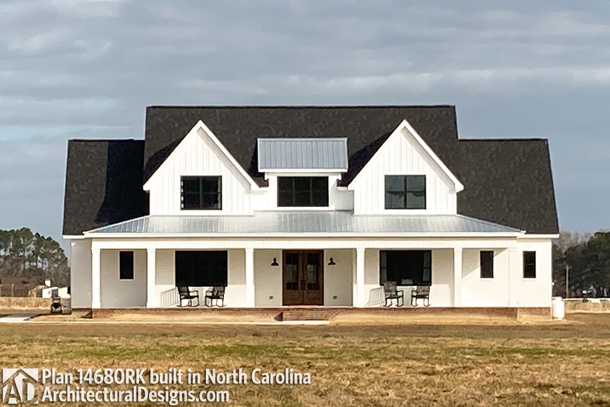 build gallery item - Farmhouse Plan 14680RK Comes to Life in Mississippi