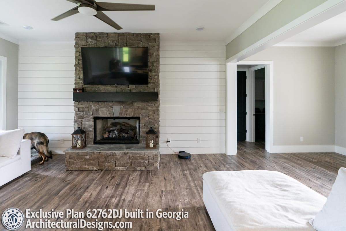 Client Photo id:  382390