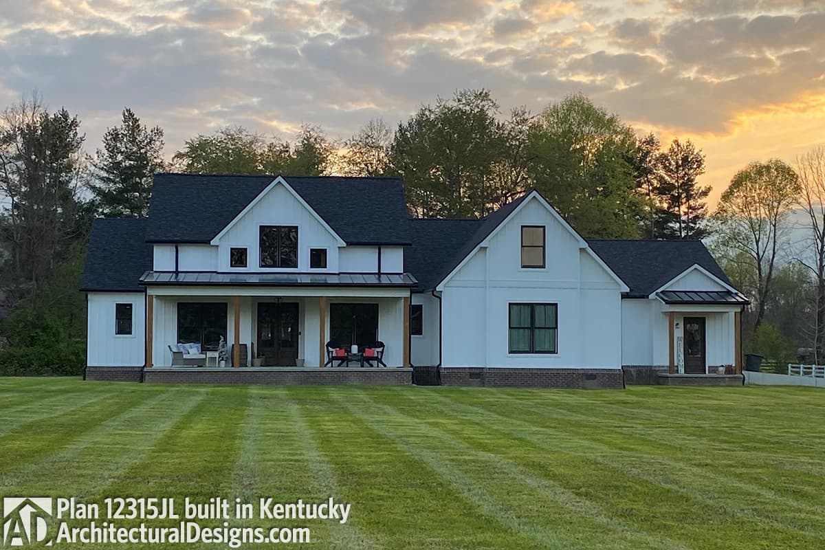 Plan 12315JL: Impressive One-Level Modern Farmhouse with In-Law Suite - 2484 Sq Ft - Image #4 - Country, Farmhouse, Modern Farmhouse, New American