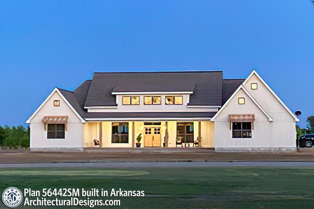 build gallery item - Farmhouse Plan 56442SM Come to Life in Arkansas