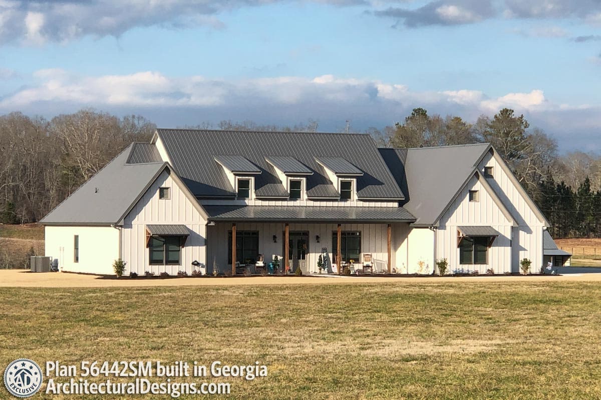 build gallery item - Farmhouse Plan 56442SM Comes to Life in Georgia