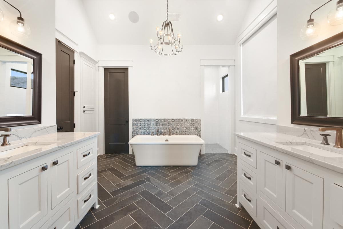 Plan 860029MCD: One-Level House Plan with Cathedral Ceilings in Living Room - Image #10 - Acadian, Coastal, Country, Farmhouse, Louisiana-Style, Modern Farmhouse, New American, Southern