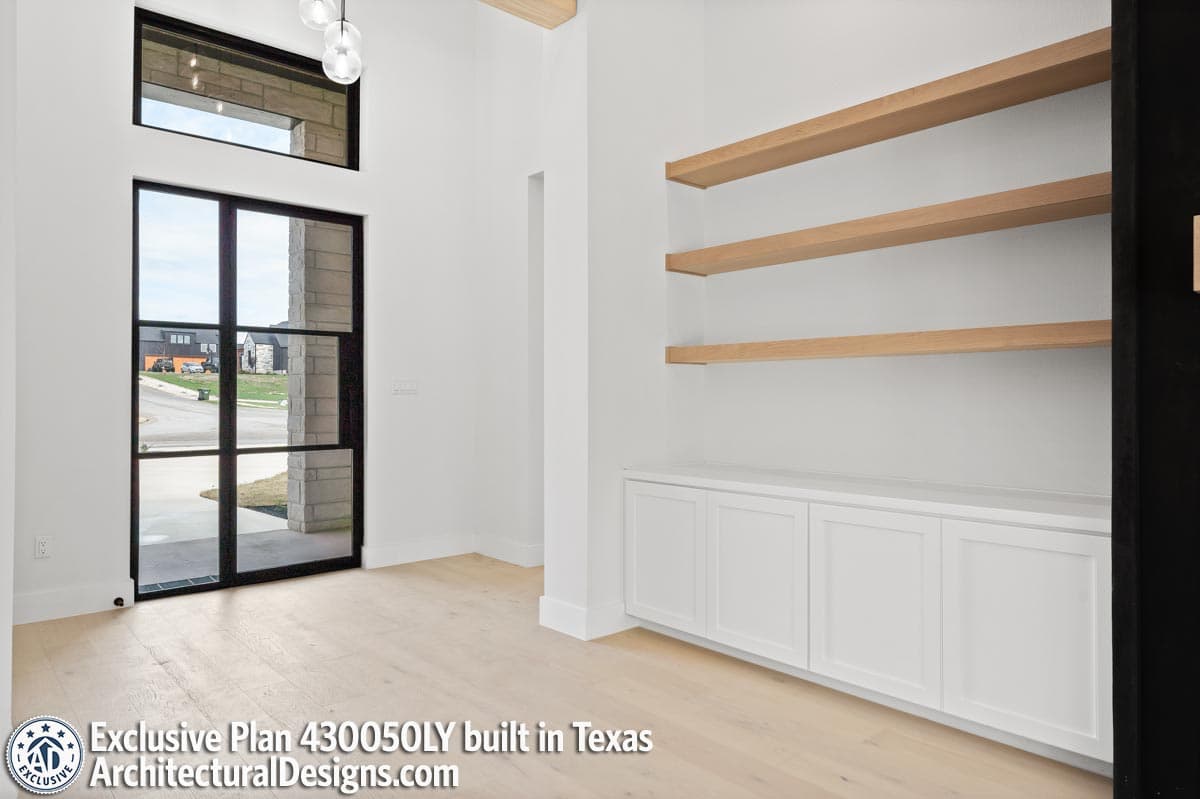 Client Photo id:  452314