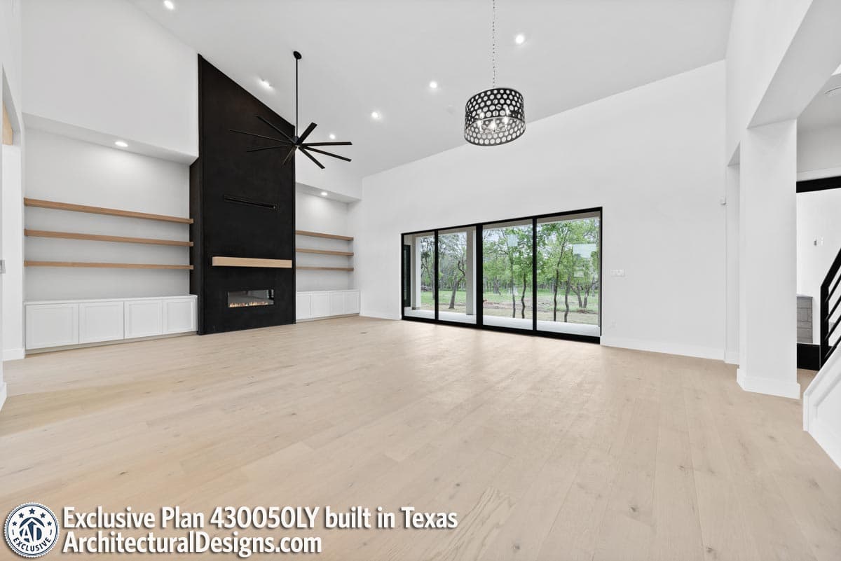 Client Photo id:  452312