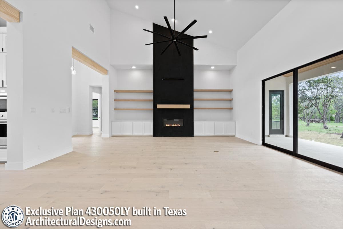 Client Photo id:  452311