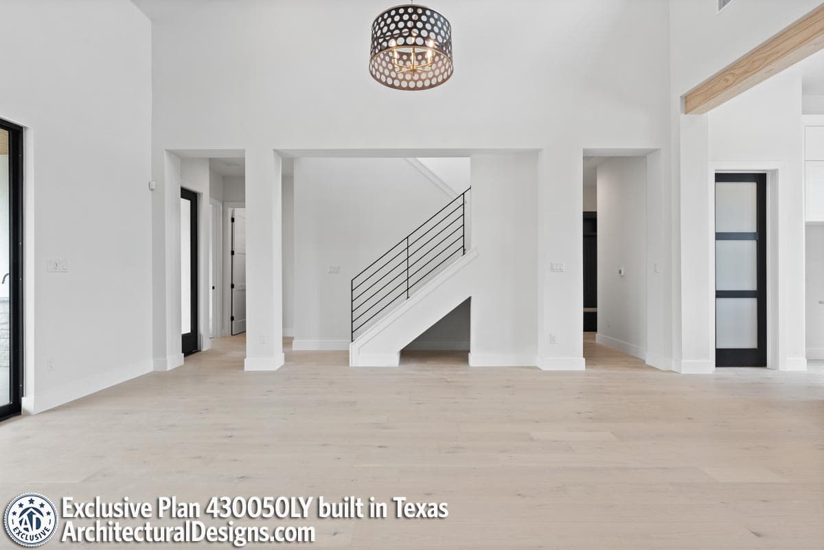 Client Photo id:  452310