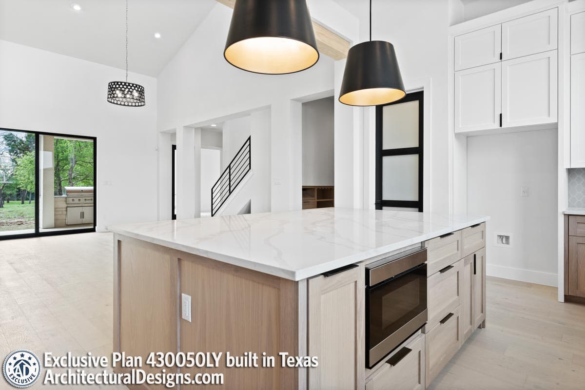 Client Photo id:  452308