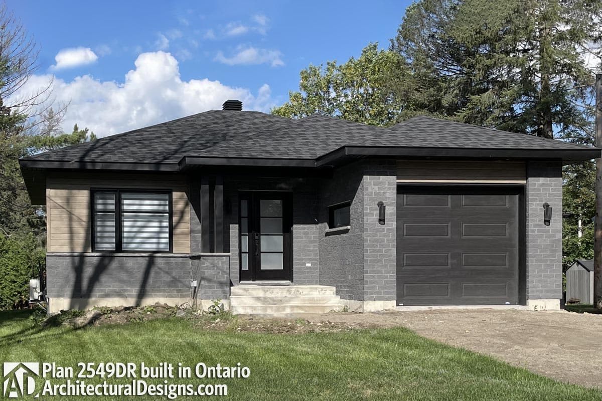 build gallery item - House Plan 22549DR Comes to Life in Ontario