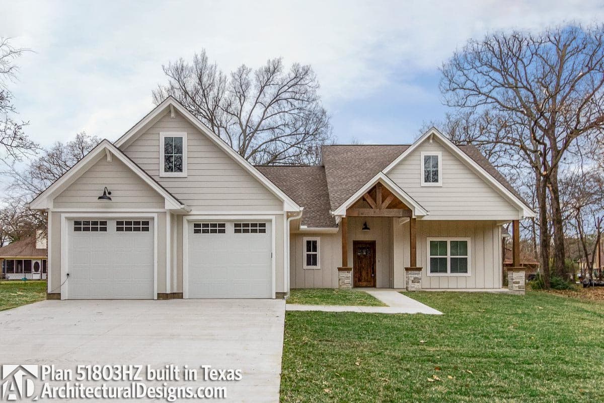 build gallery item - House Plan 51803HZ Comes to Life in Texas