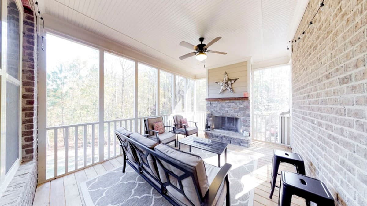 Plan 710254BTZ: 4-Bed House Plan with Vaulted Family Room with Loft Overlook - Image #11 - Craftsman, Southern