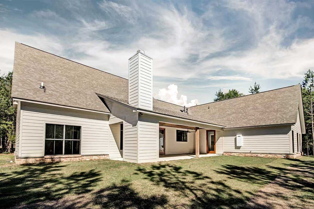 Plan 83923JW: Modern Farmhouse Plan with Bonus Room Above 3-Car Garage - Image #5 - Country, Modern Farmhouse, New American
