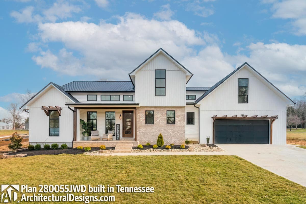 build gallery item - House Plan 280055JWD Comes to Life in Tennessee
