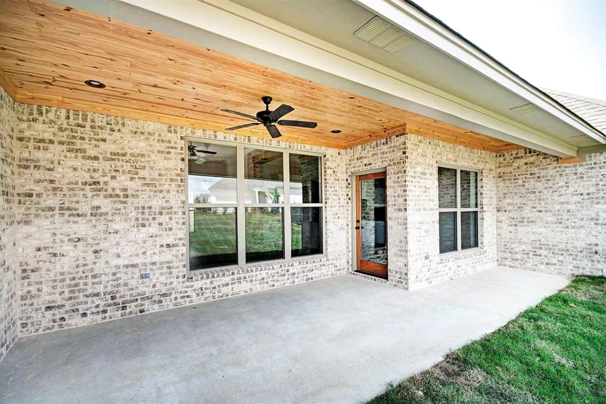 Plan 83924JW: Modern Split-Bed Country Home Plan - 2248 Sq Ft - Architectural Designs - Image #4 - Acadian, French Country, Louisiana-Style, Ranch, Southern