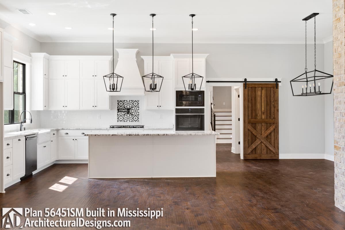 Client Photo id:  352073