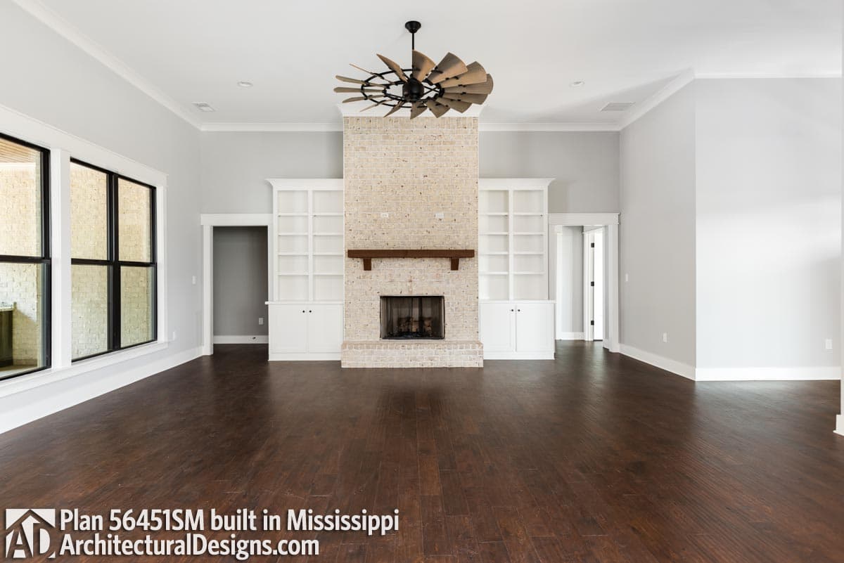 Client Photo id:  352071