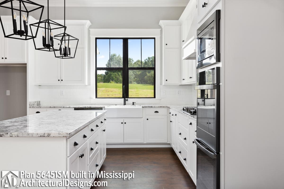 Client Photo id:  352070