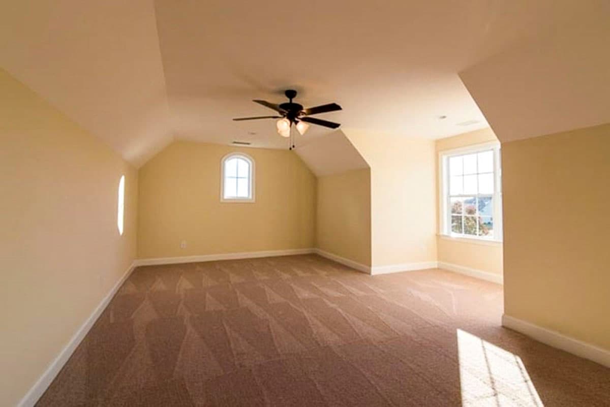 Plan 710309BTZ: 3-Bed Traditional Home Plan with Bonus Room - Image #10 - Country, New American, Traditional