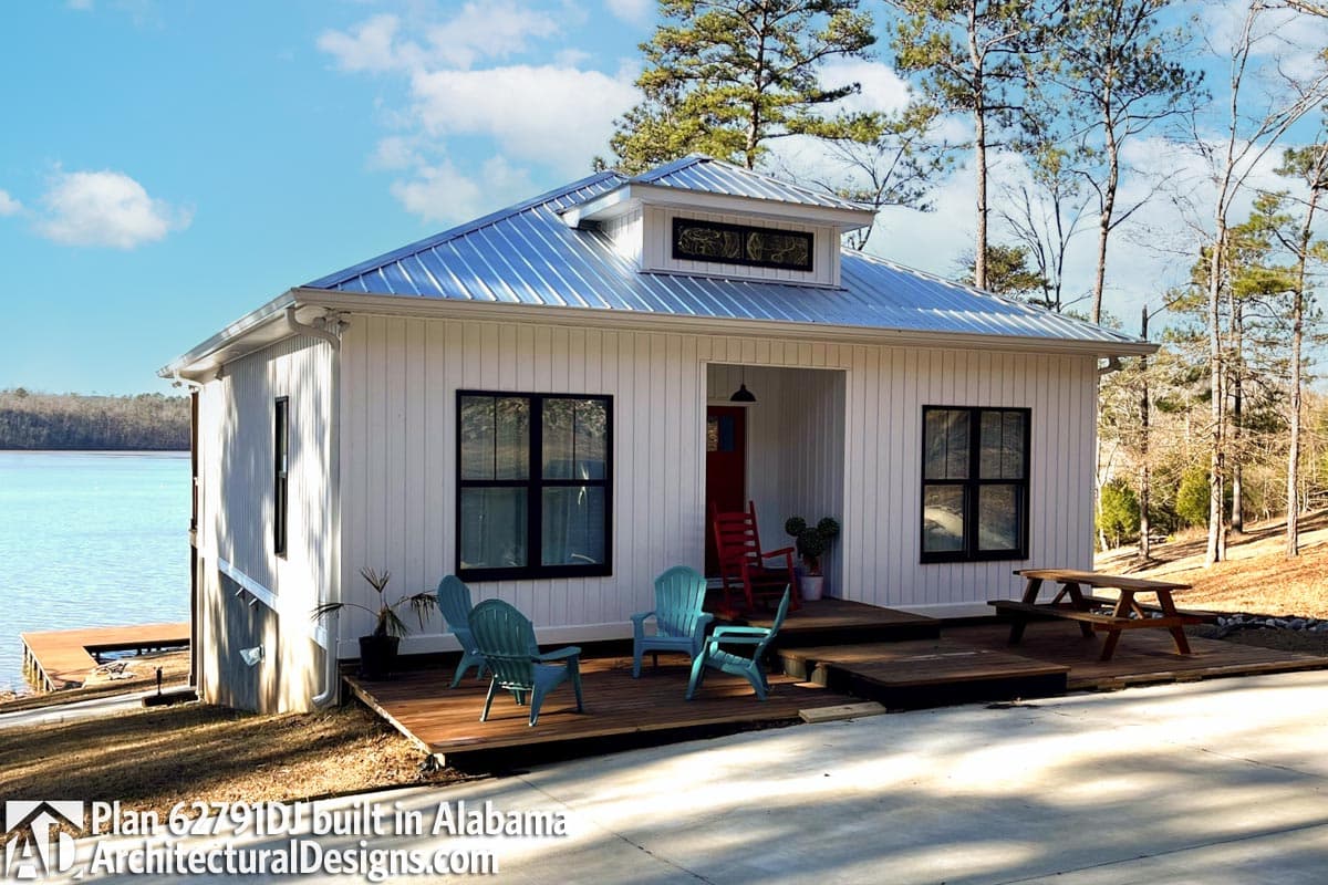 build gallery item - Coastal House Plan 62791DJ with Modifications Comes to Life in Alabama