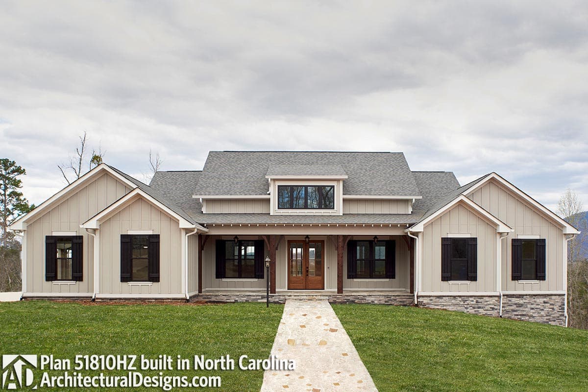 build gallery item - Modern Farmhouse Plan 51810HZ Comes to Life in Georgia
