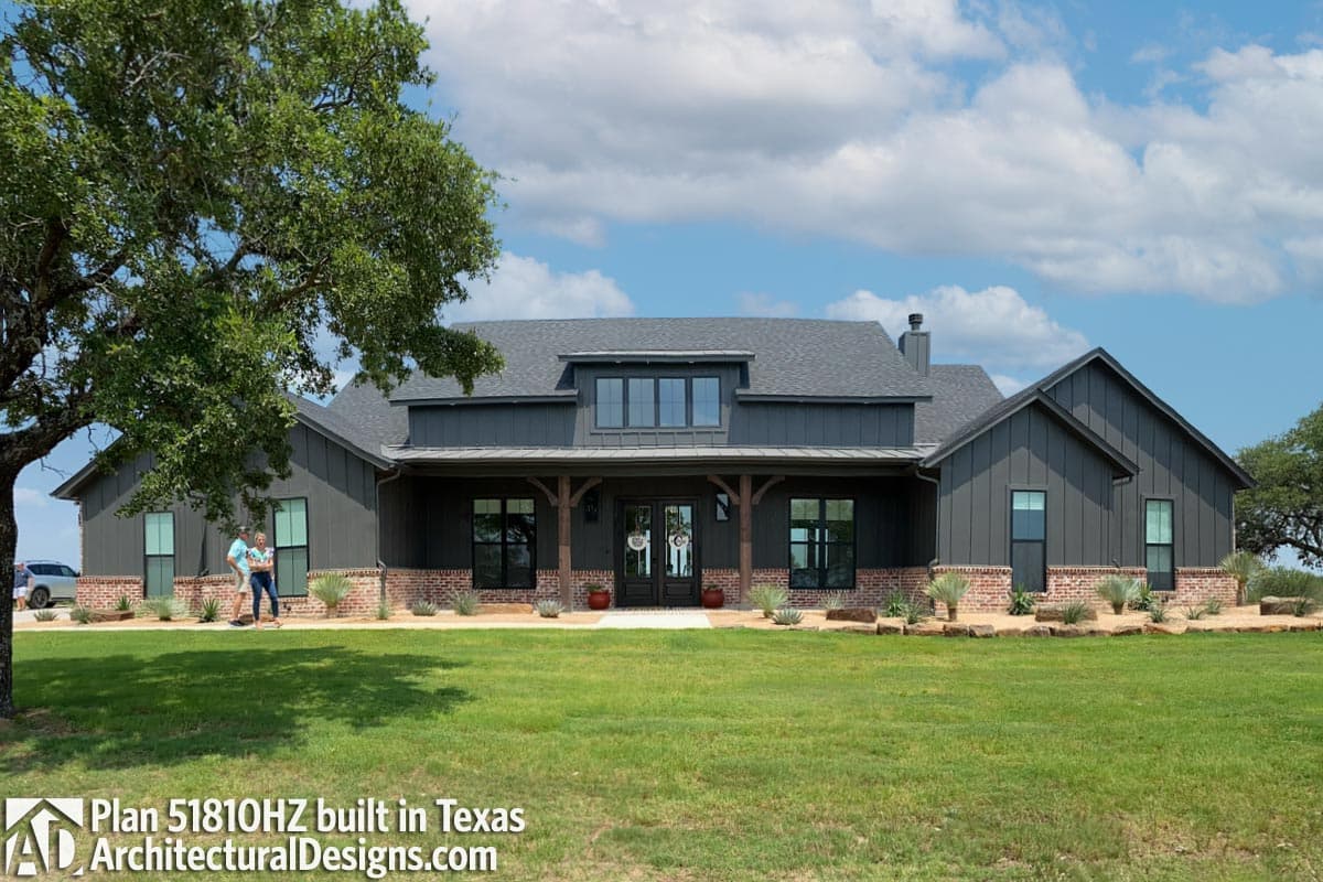 Plan 51810HZ: Stylish 4-Bed Modern Farmhouse Plan with Vaulted Master Suite - 3076 Sq Ft - Image #9 - Country, Craftsman, Farmhouse, Modern Farmhouse, New American, Traditional