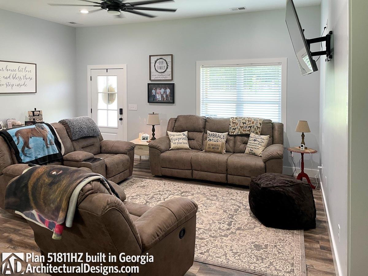 Client Photo id:  380940