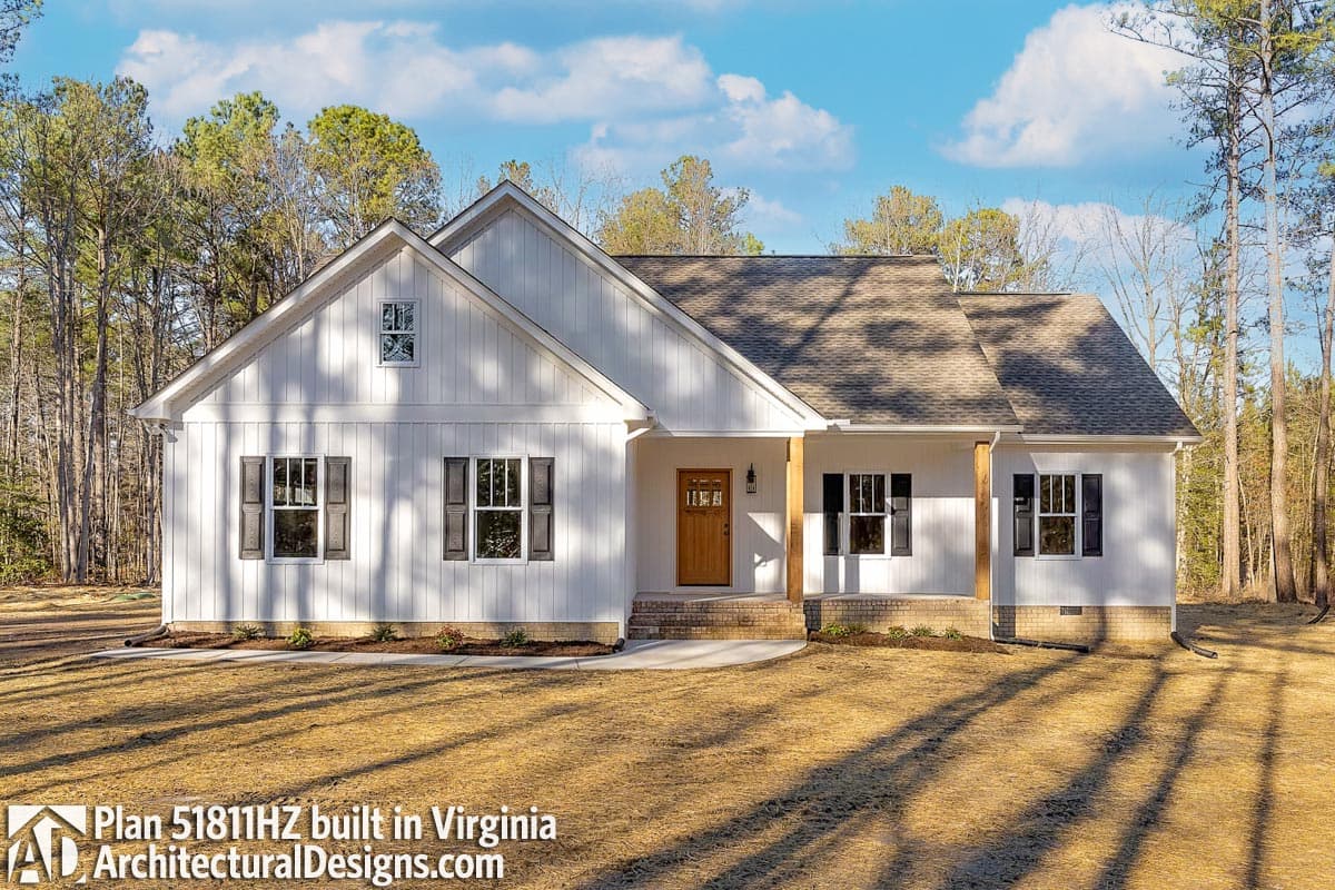 Plan 51811HZ: 3-Bed New American Ranch Home Plan - 1398 Sq Ft - Image #6 - Country, Farmhouse, New American, Ranch, Southern, Traditional