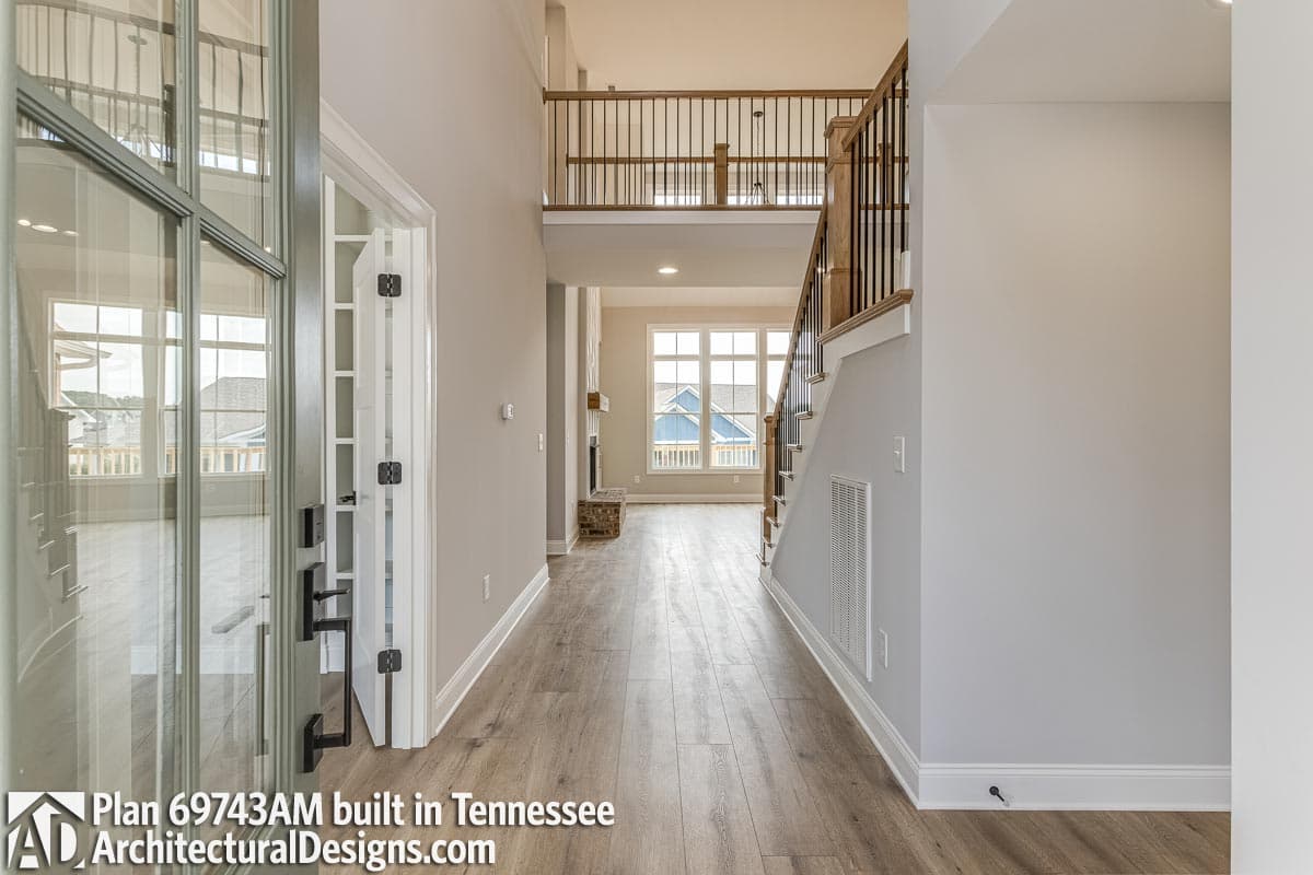 Client Photo id:  381258