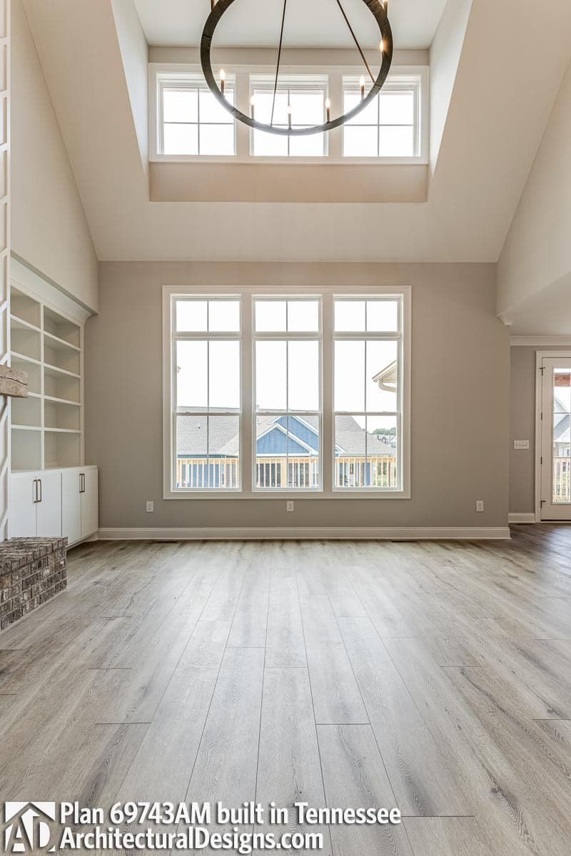 Client Photo id:  381251