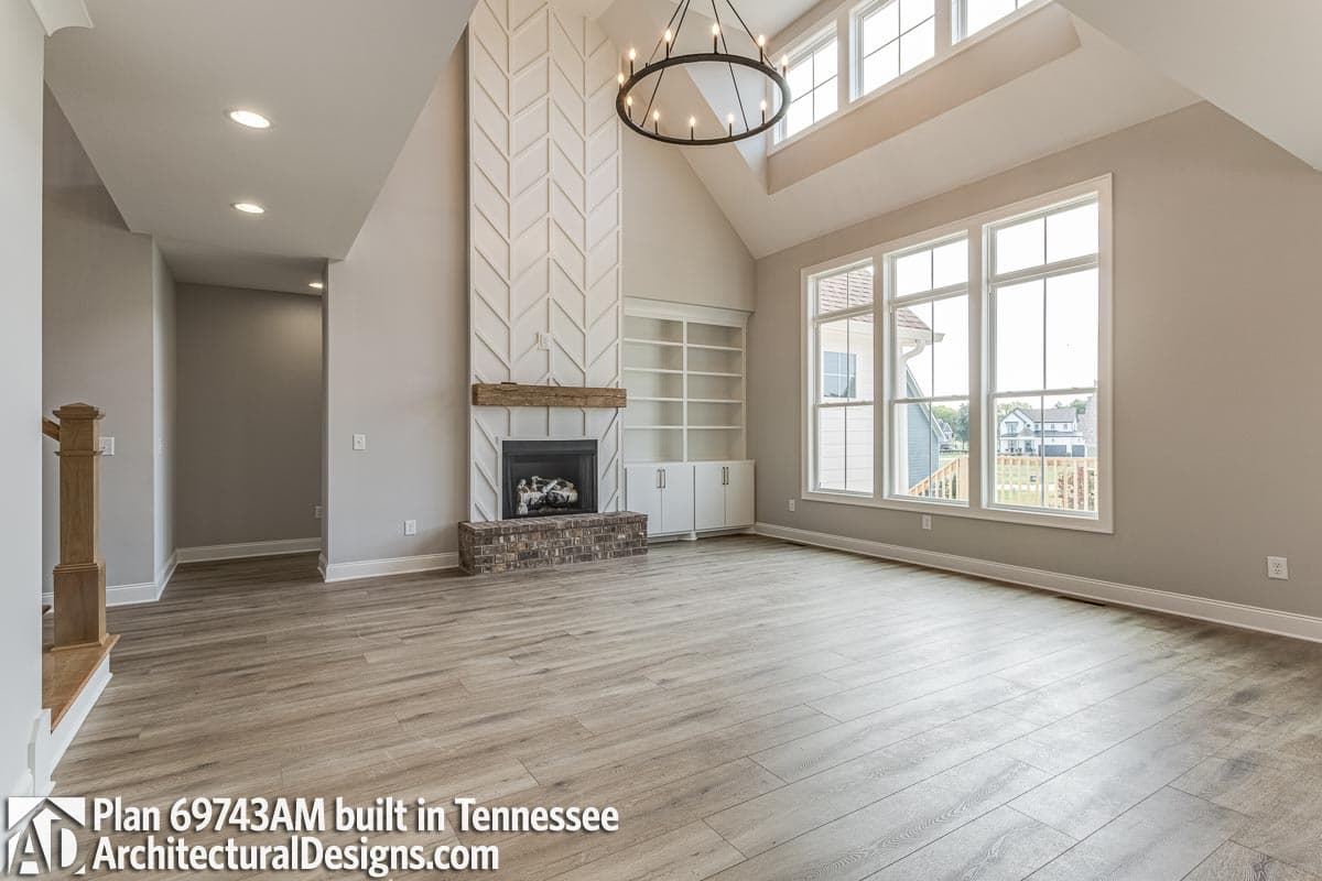 Client Photo id:  381250