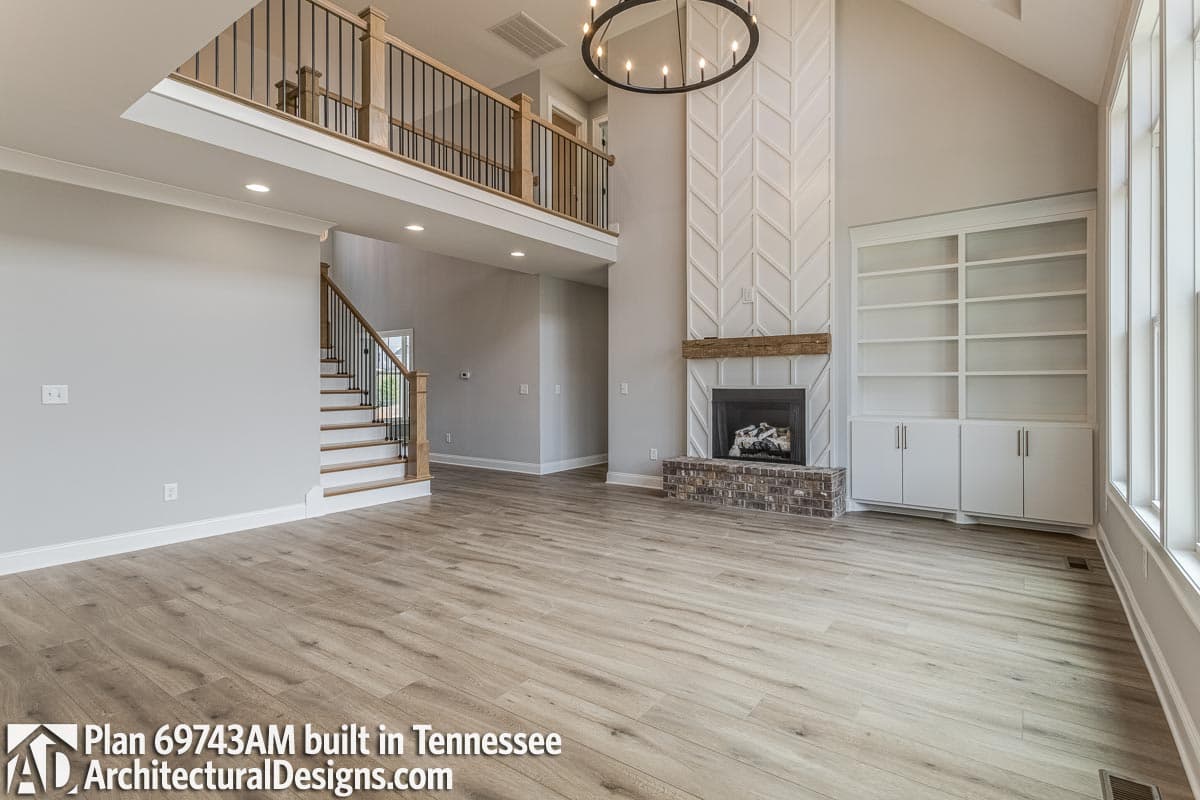 Client Photo id:  381249