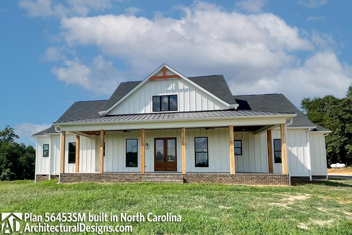 build gallery item - Modern Farmhouse Plan 56453SM Comes to Life in North Carolina
