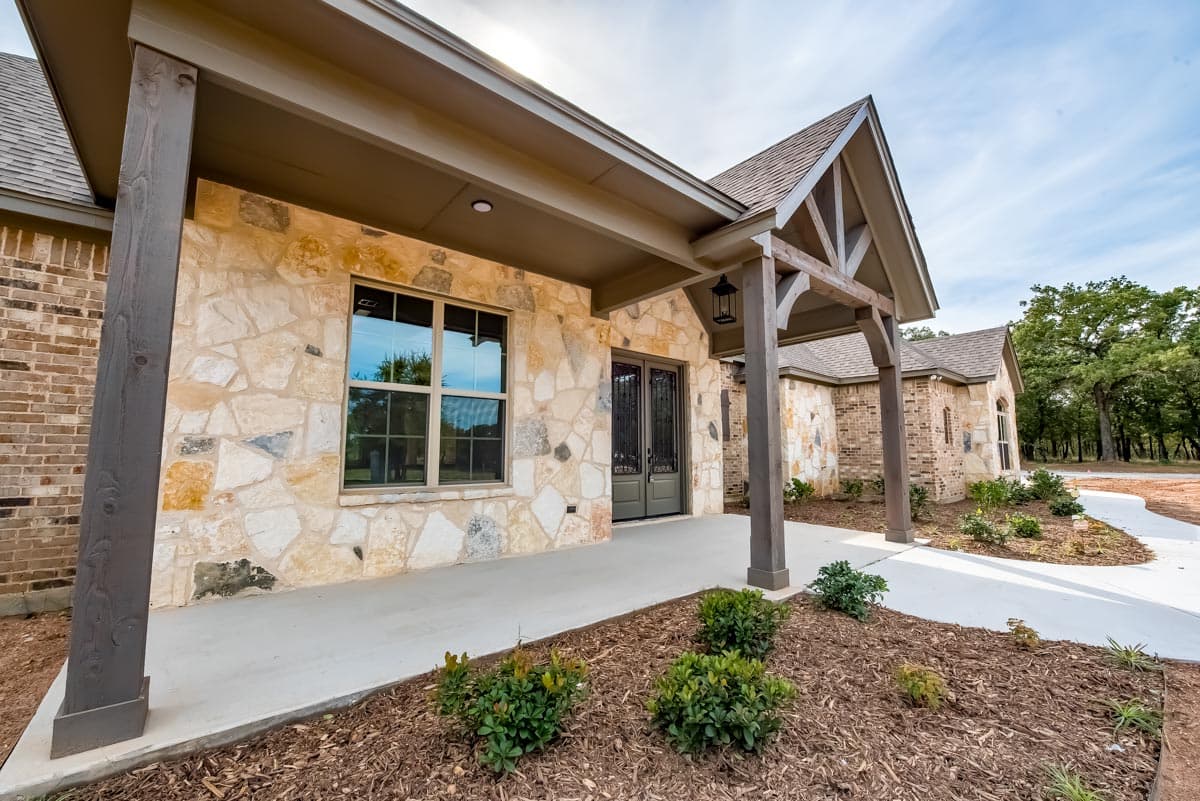 Plan 68638VR: Hill Country Ranch Home Plan with Dramatic Family Room - 2709 Sq Ft - Image #9 - Country, Hill Country, Mountain, Ranch