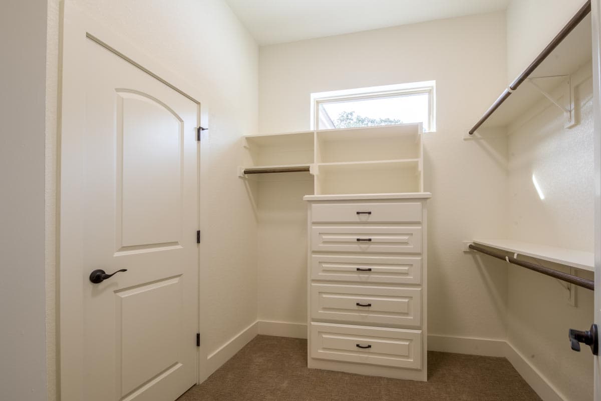 Plan 68638VR: Hill Country Ranch Home Plan with Dramatic Family Room - 2709 Sq Ft - Image #29 - Country, Hill Country, Mountain, Ranch