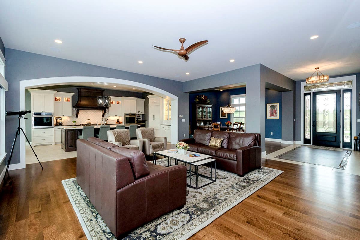 Plan 890133AH: Sprawling Craftsman-Style Ranch House Plan on Walkout Basement - Image #4 - Craftsman, Ranch