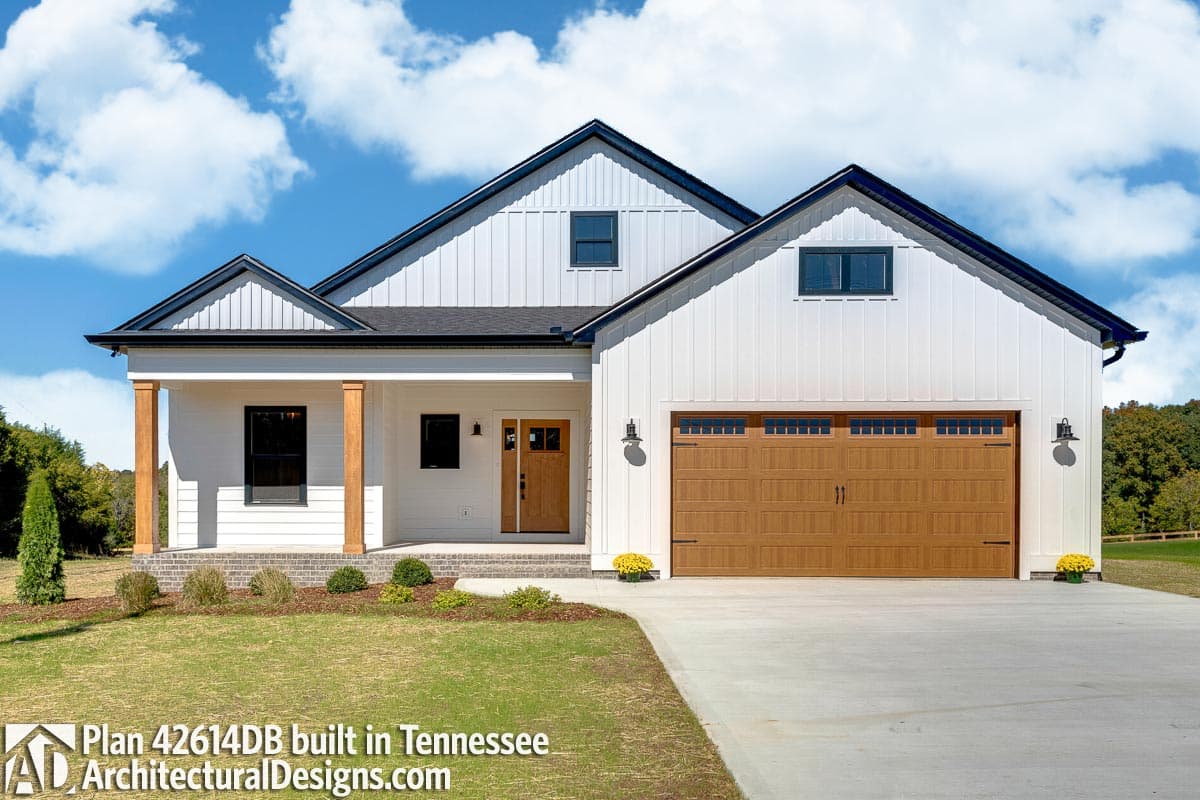 build gallery item - House Plan 42614DB Comes to Life in Tennessee