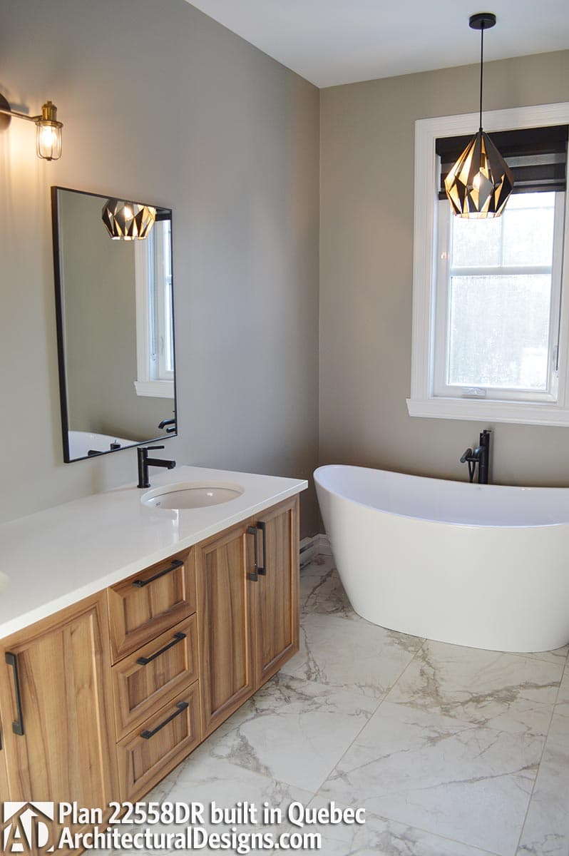 Client Photo id:  390259