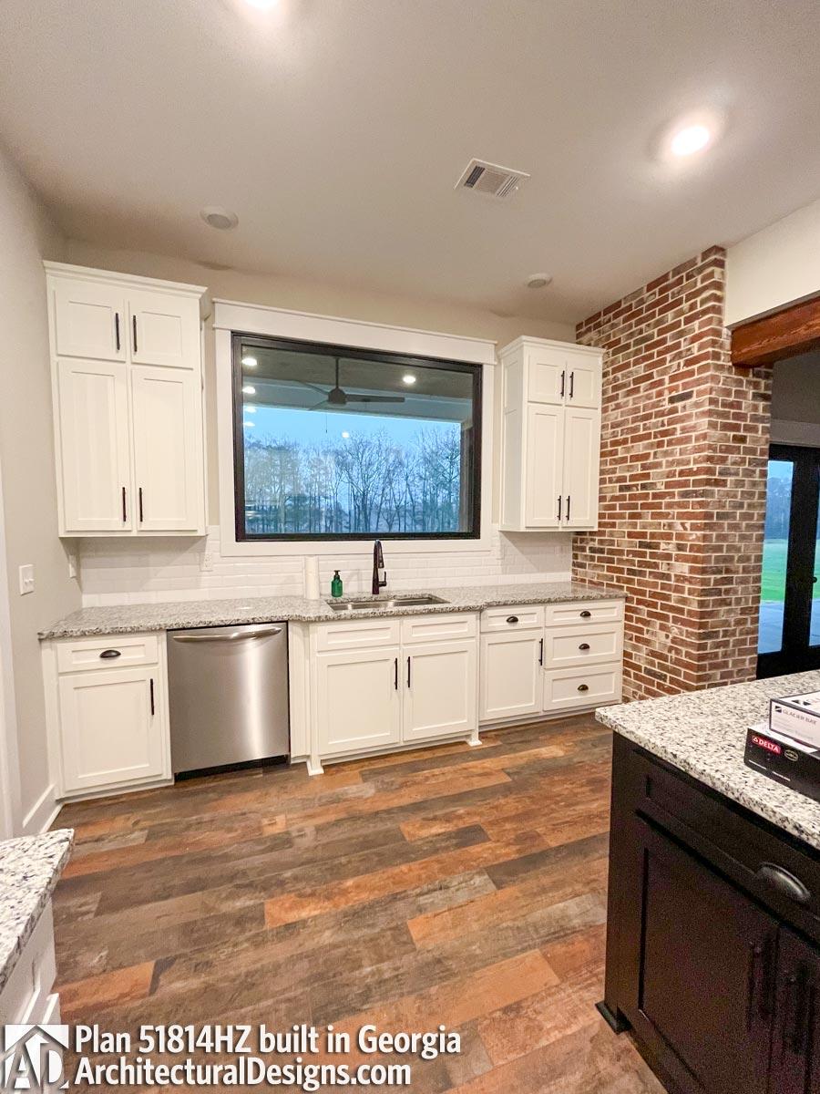 Client Photo id:  395830