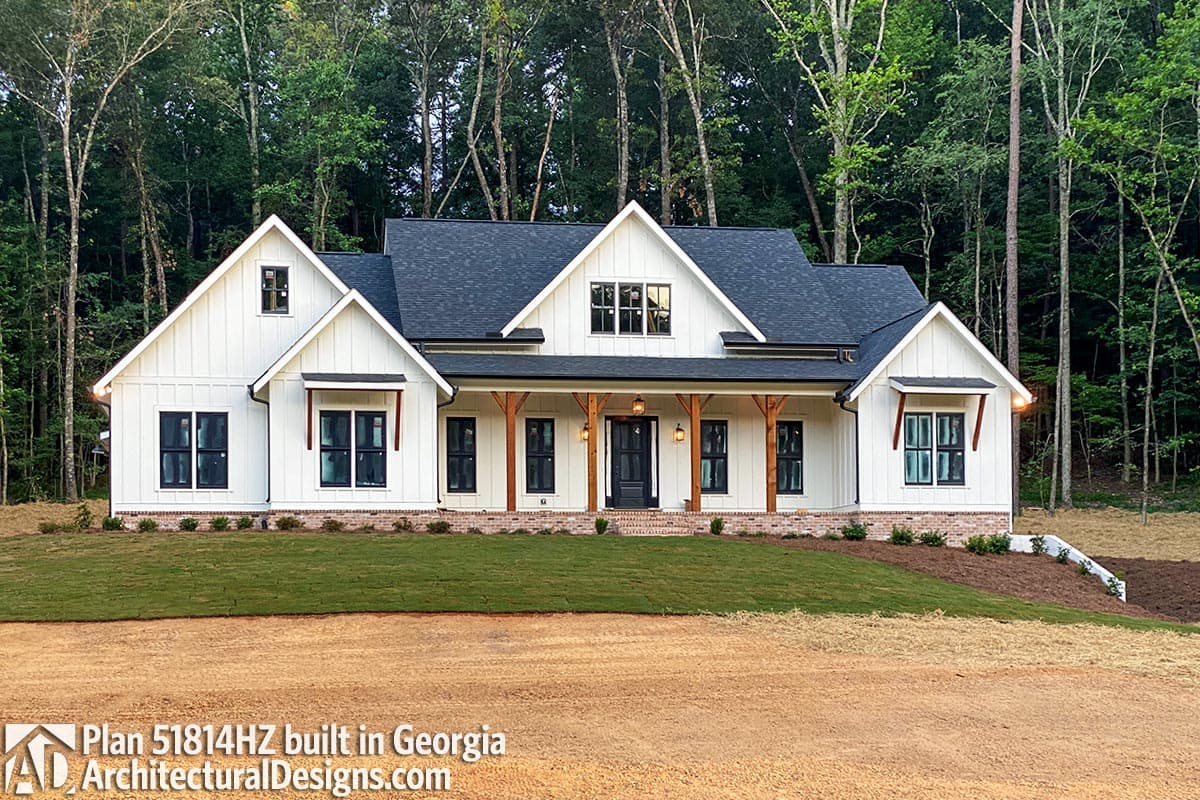 build gallery item - Modern Farmhouse Plan 51814HZ Comes to Life in Georgia