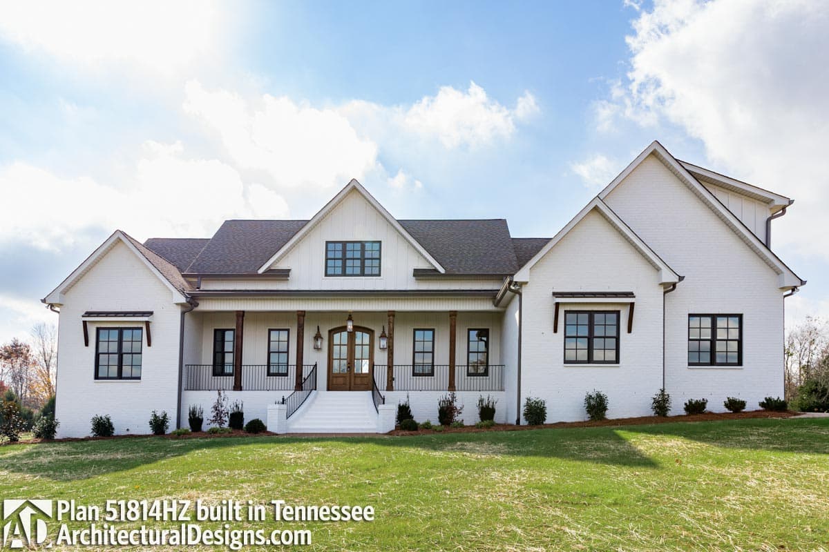 build gallery item - Modern Farmhouse Plan 51814HZ Comes to Life in Tennessee