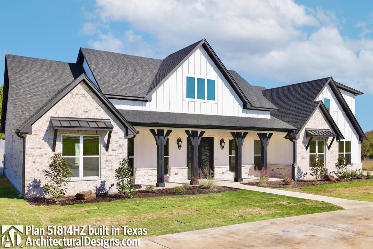build gallery item - Modern Farmhouse Plan 51814HZ Comes to Life in Texas