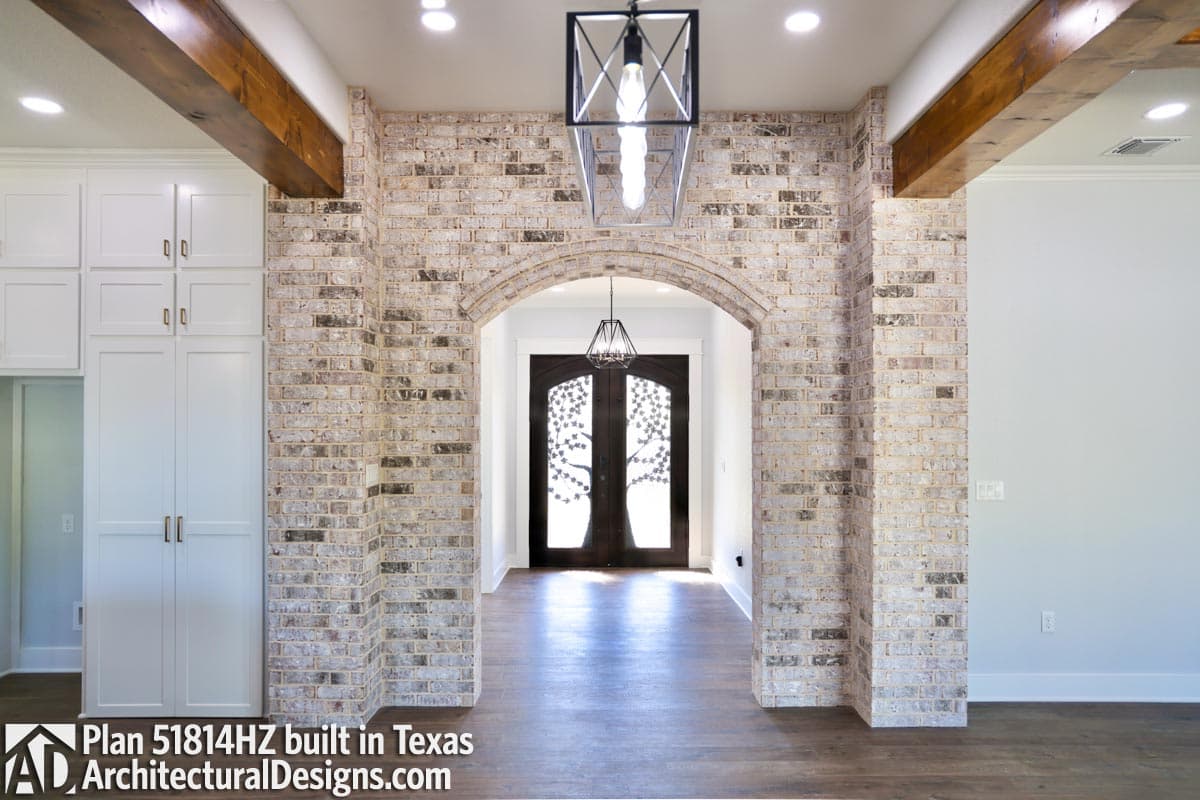 Client Photo id:  438139