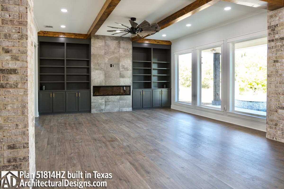 Client Photo id:  438136