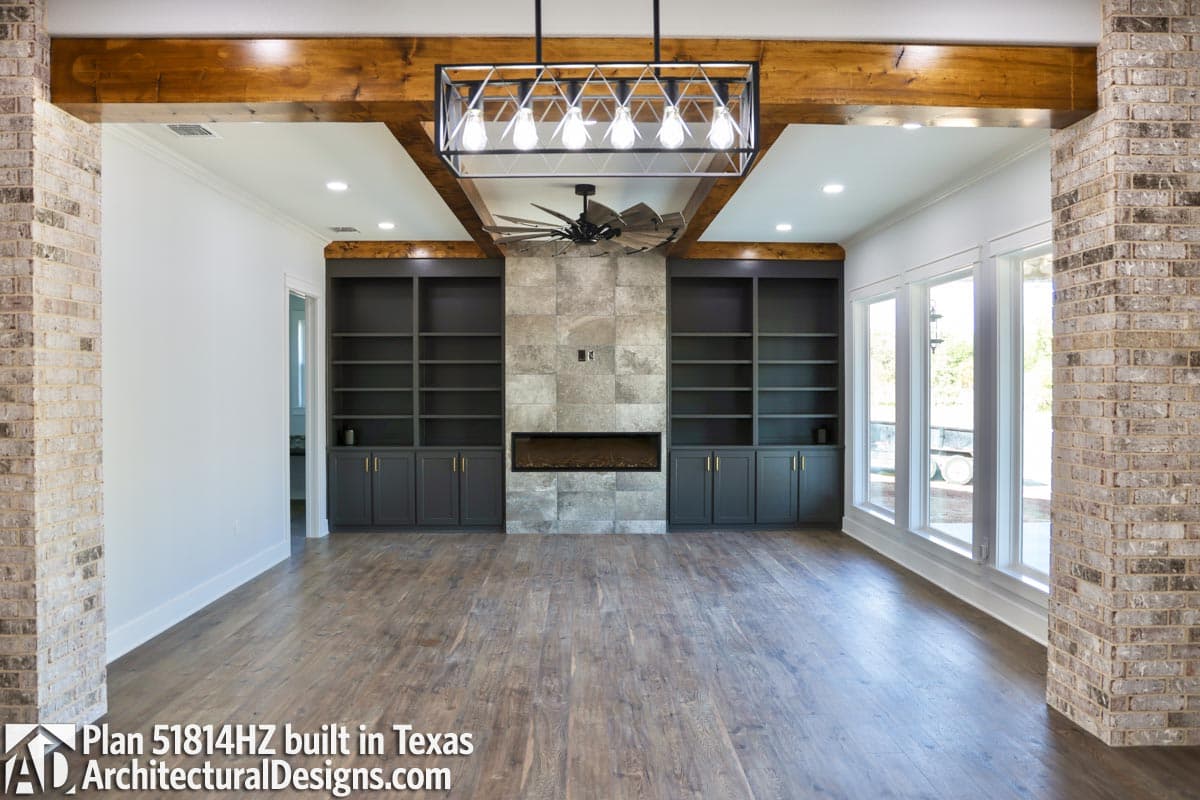 Client Photo id:  438135