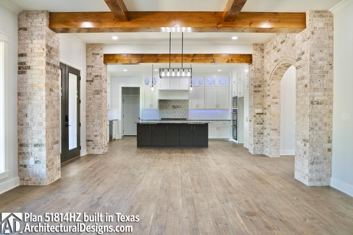 Client Photo id:  438132