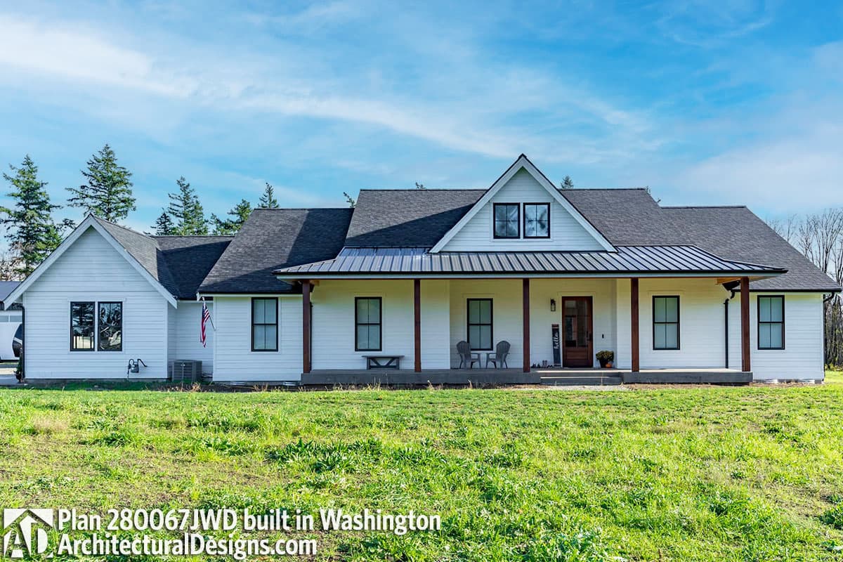 build gallery item - Country House Plan 280067JWD Comes to Life in Washington!