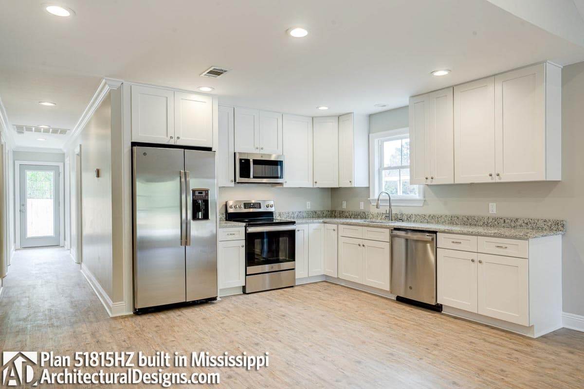 Plan 51815HZ: 3-Bed Ranch House Plan with Vaulted Ceiling - 1292 Sq Ft - Image #7 - Cottage, Country, Craftsman, New American, Traditional