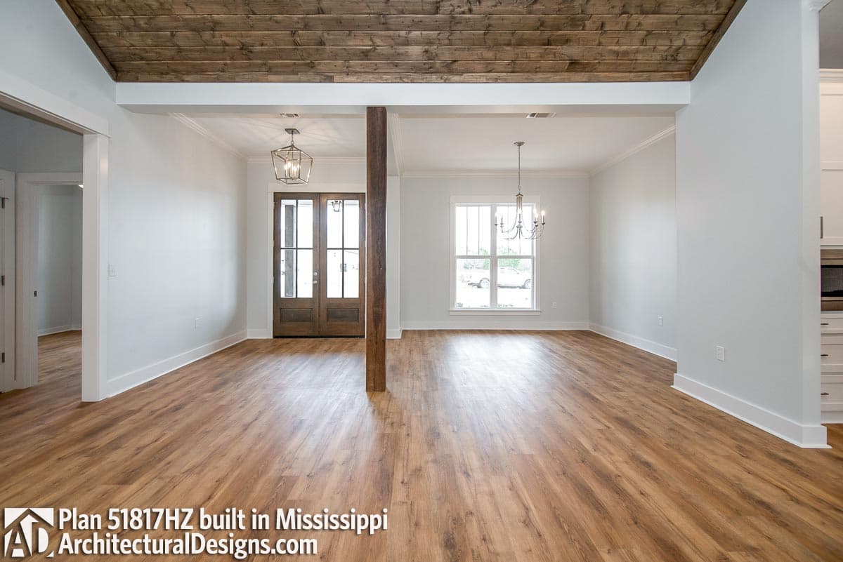 Client Photo id:  369447